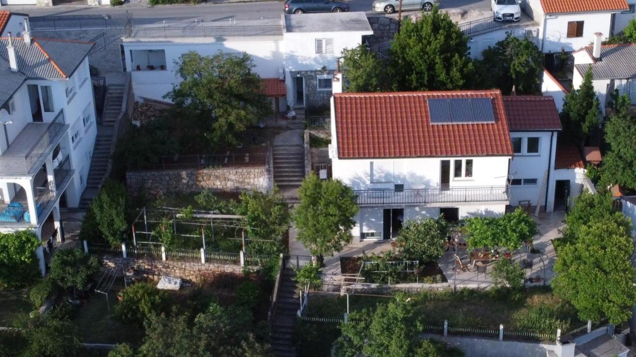 Biondina Apartment *