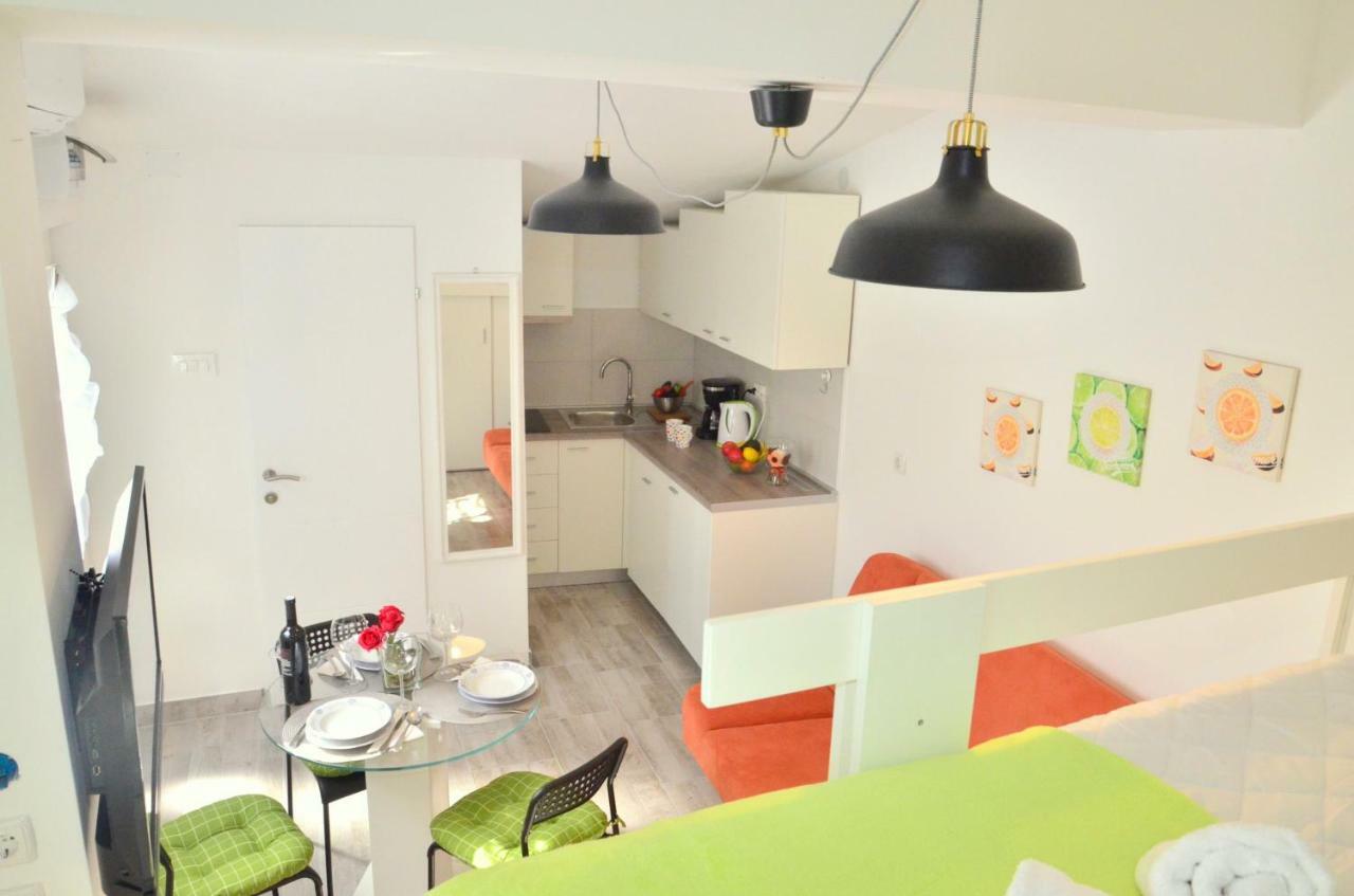 Biondina Apartment